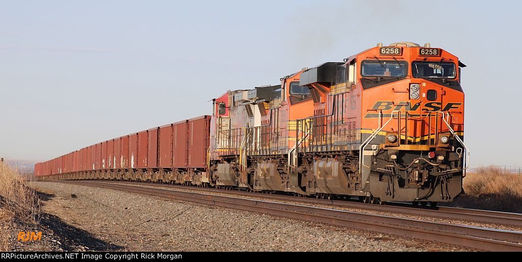 BNSF Ballast Train at Tangier